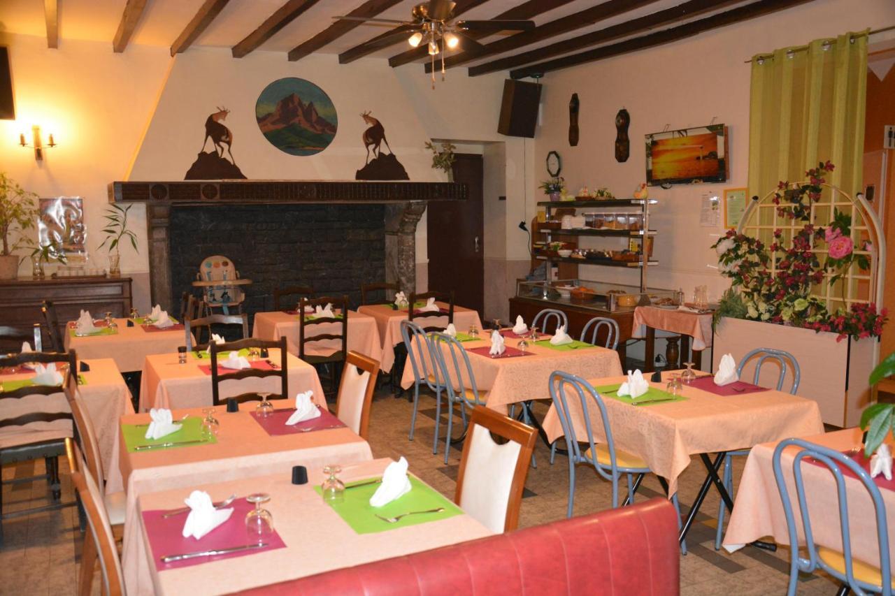 Logis Hotel De France Arudy 외부 사진