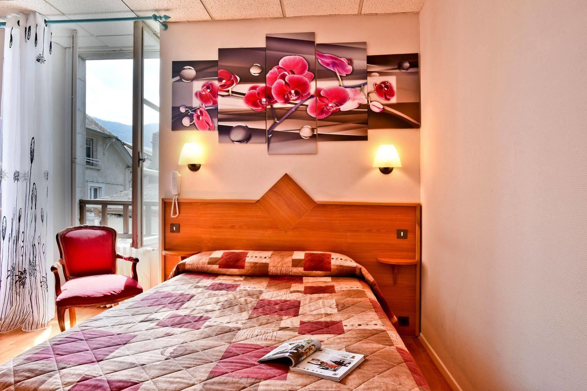 Logis Hotel De France Arudy 외부 사진