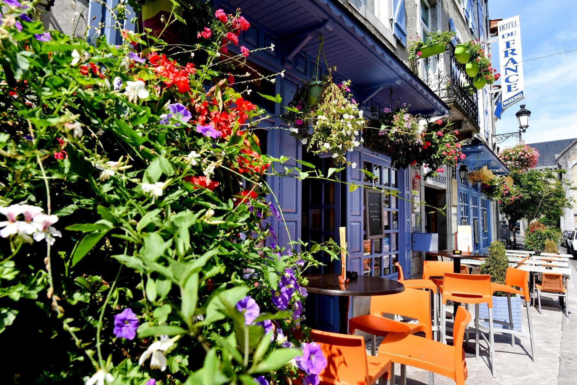 Logis Hotel De France Arudy 외부 사진